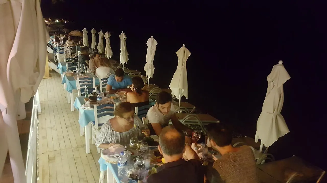 Aparthotel Yali Suites Palamutbuku